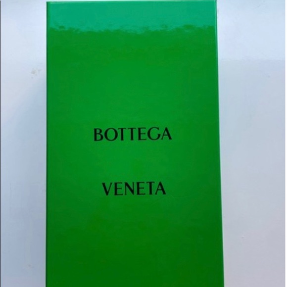 Bottega Veneta Raffia Mule Sandals - Picture 2 of 8